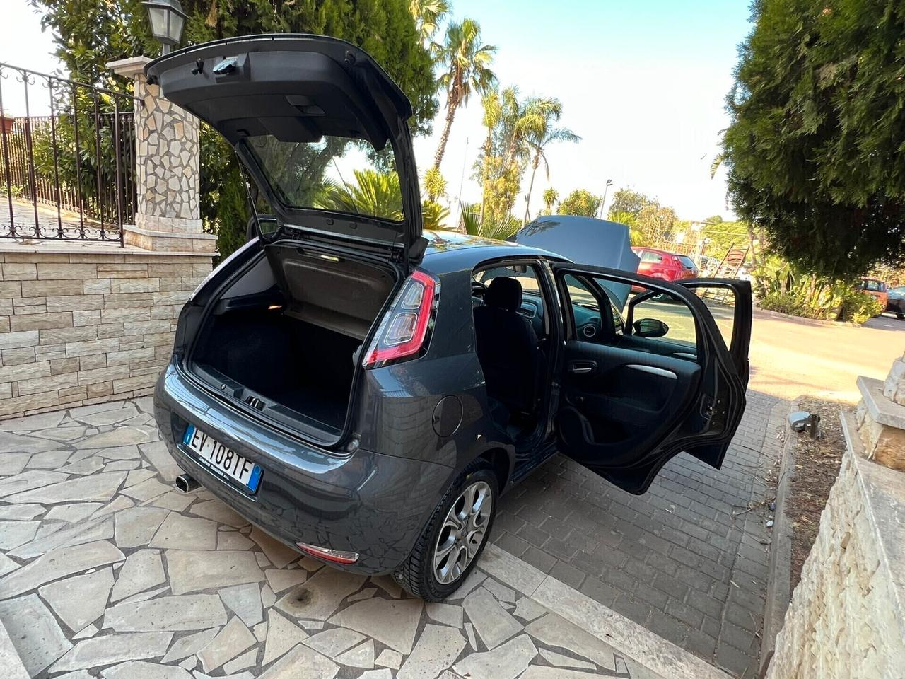 Fiat Punto 1.3 MJT II S&S 85 CV 5 porte ECO Lounge