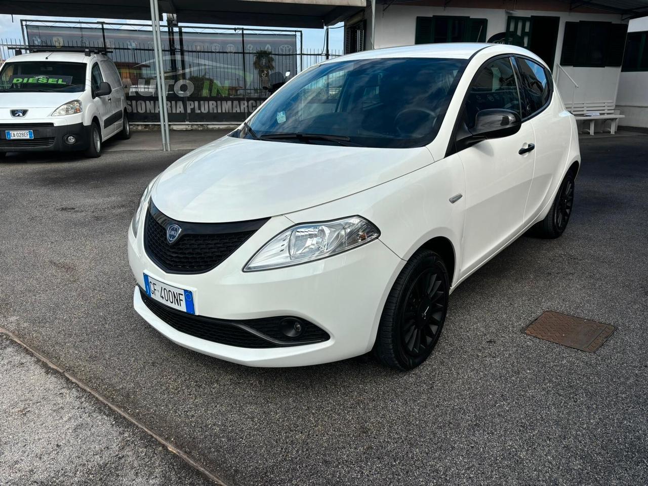 LANCIA Ypsilon 3ª serie 1.0 FireFly Hybrid