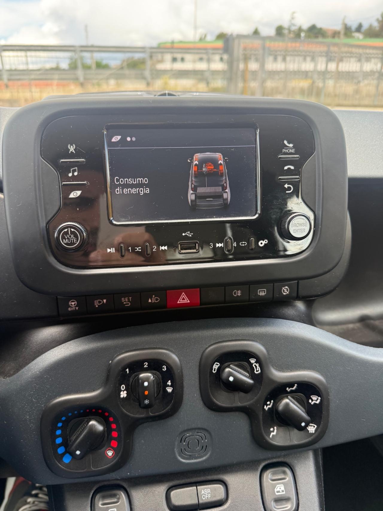 Fiat Panda 1.0 S&S Hybrid 4 posti