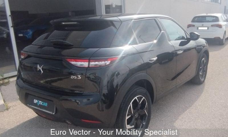 DS DS 3 Crossback BlueHDi 100 So Chic