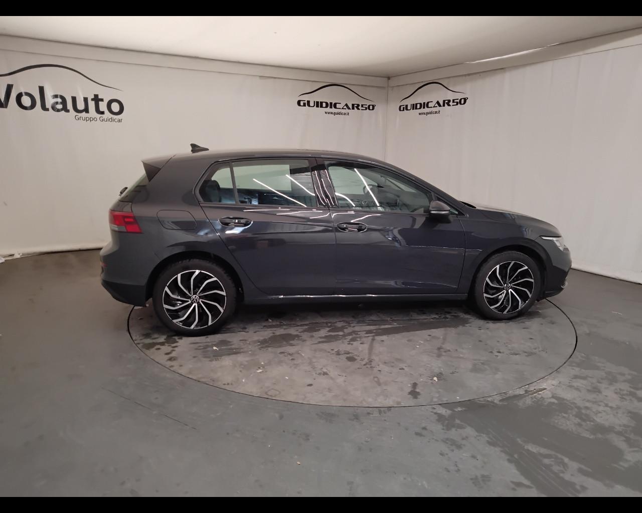 VOLKSWAGEN Golf VIII 2020 - Golf 2.0 tdi Life 115cv