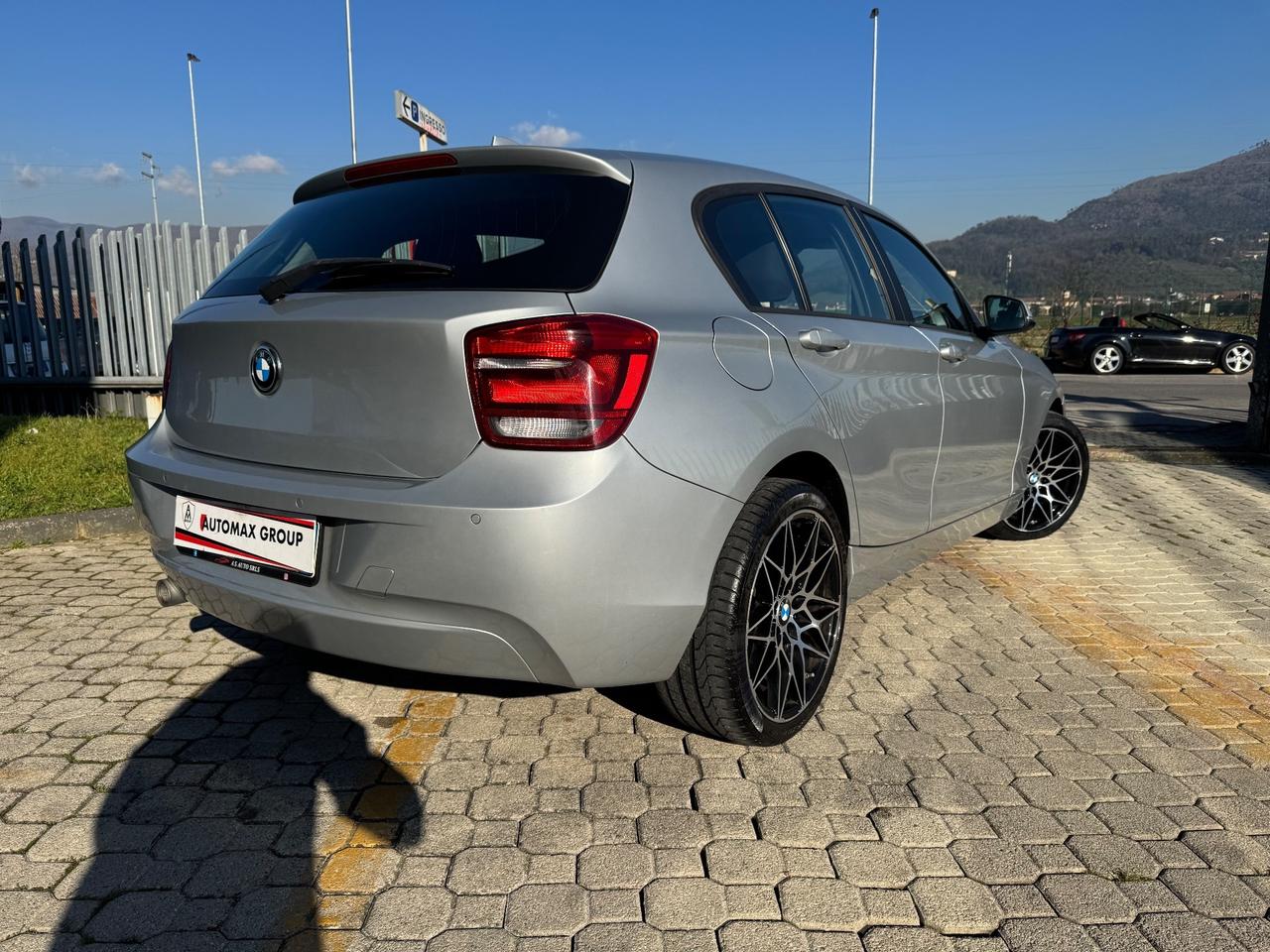 Bmw 116 116d 5p. Urban