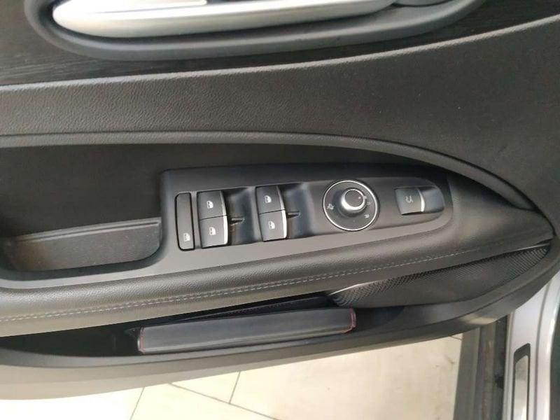 Alfa Romeo Stelvio 2.2 t Business Q4 190cv auto my19