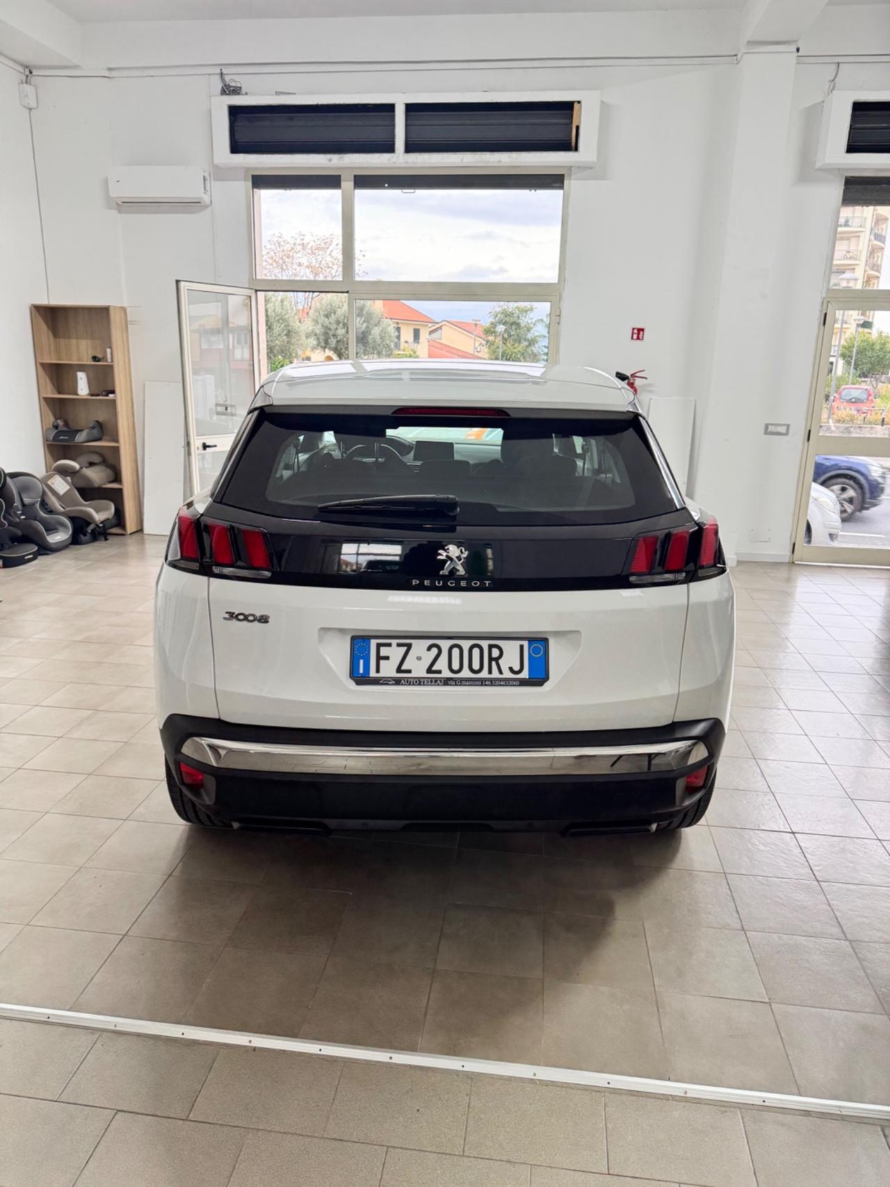 Peugeot 3008 BlueHDi 130 S&S EAT8 Business