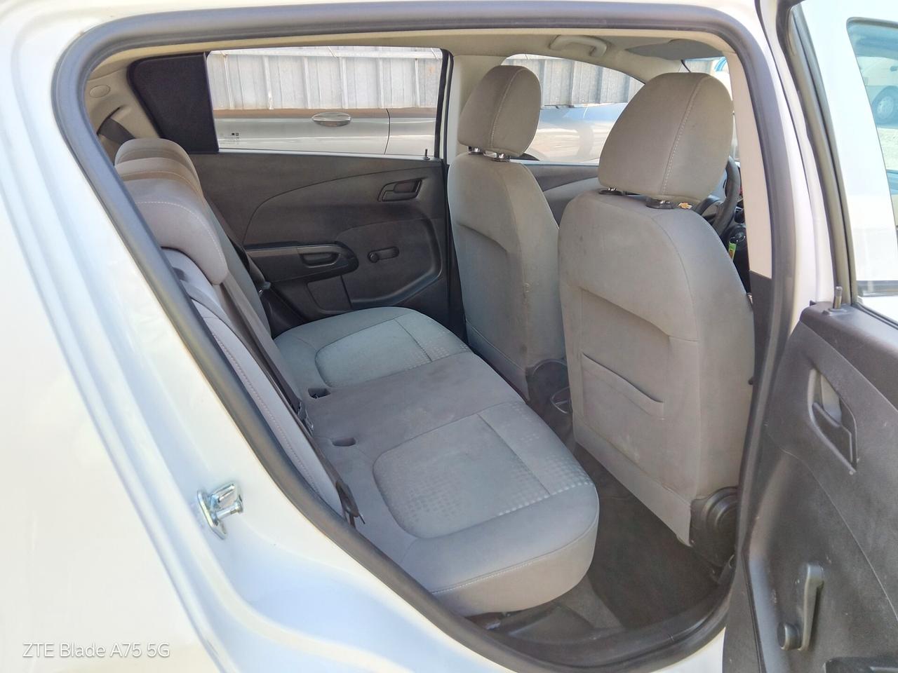 Chevrolet Aveo 1.2 2012 passaggio e 12 mesi di garanzia