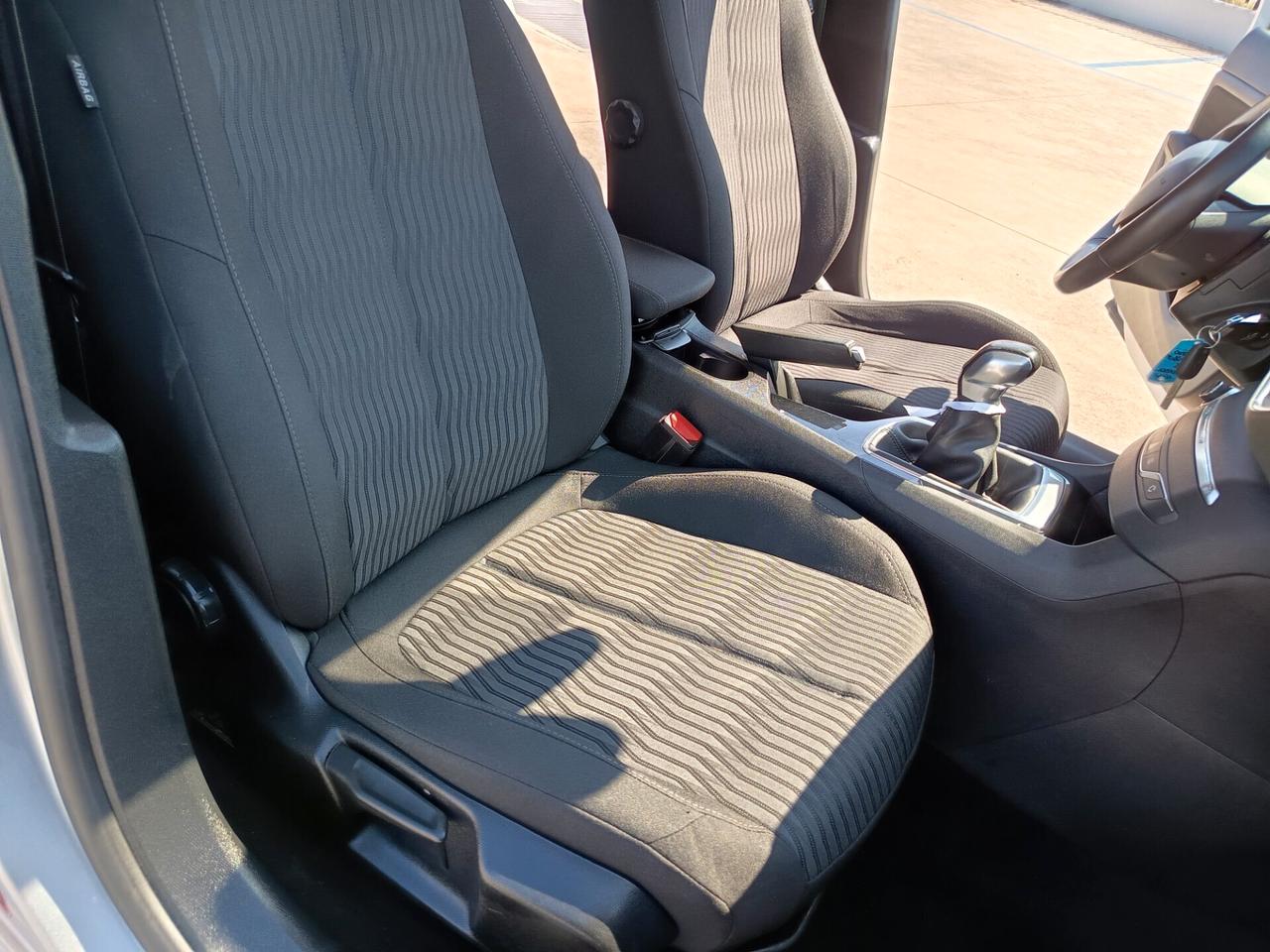 Peugeot 308 BlueHDi 100 S&S Active