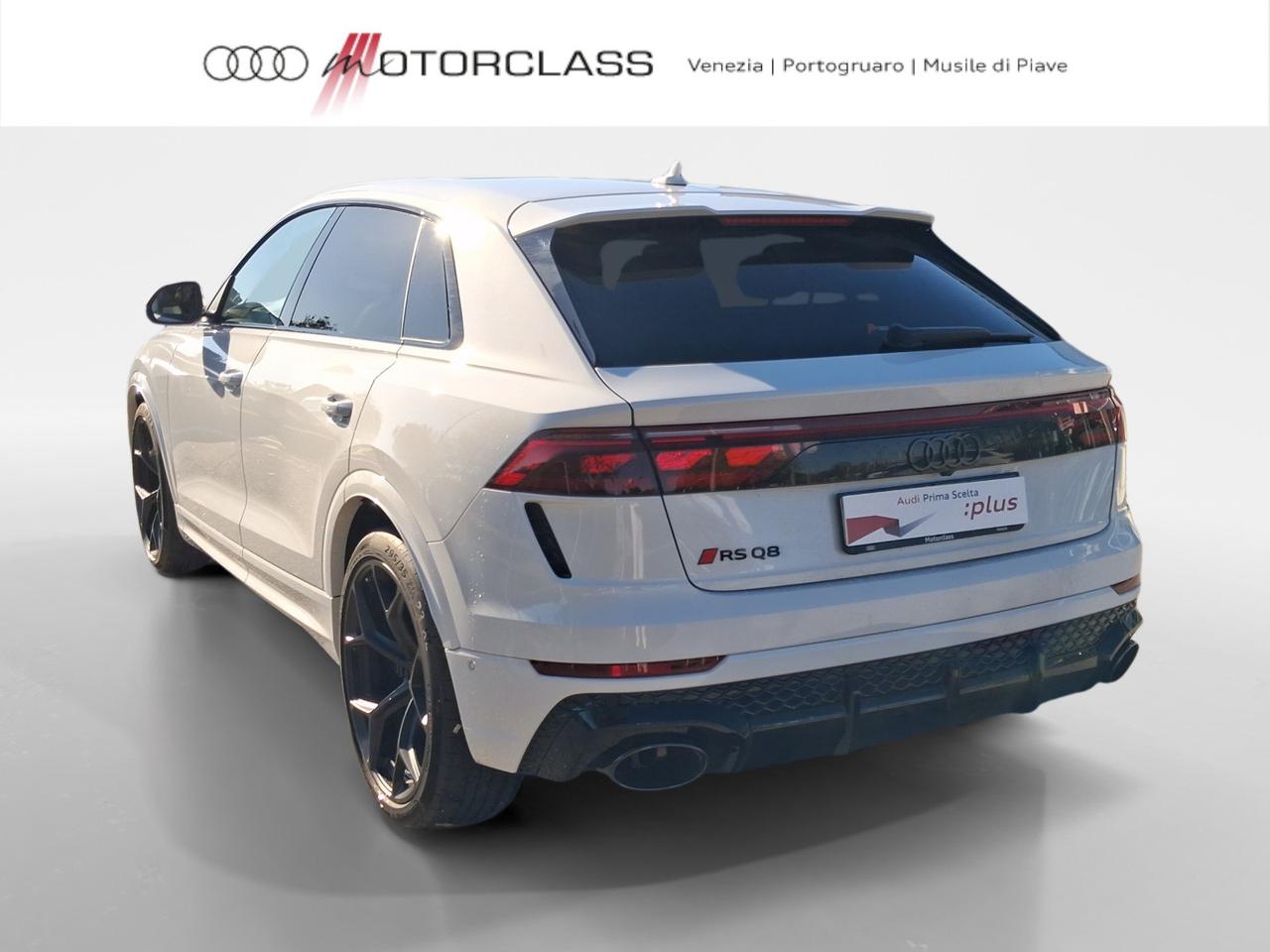 Audi RSQ8 rs 4.0 v8 mhev 48v 640cv performance tiptronic