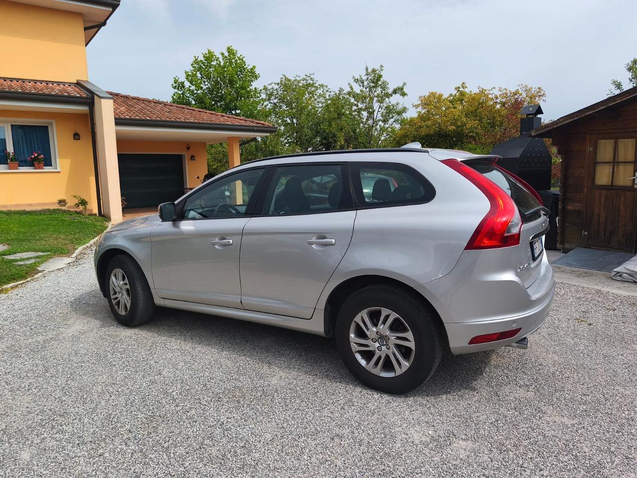 Volvo XC 60 XC60 D3 Geartronic Kinetic Accetto Permute
