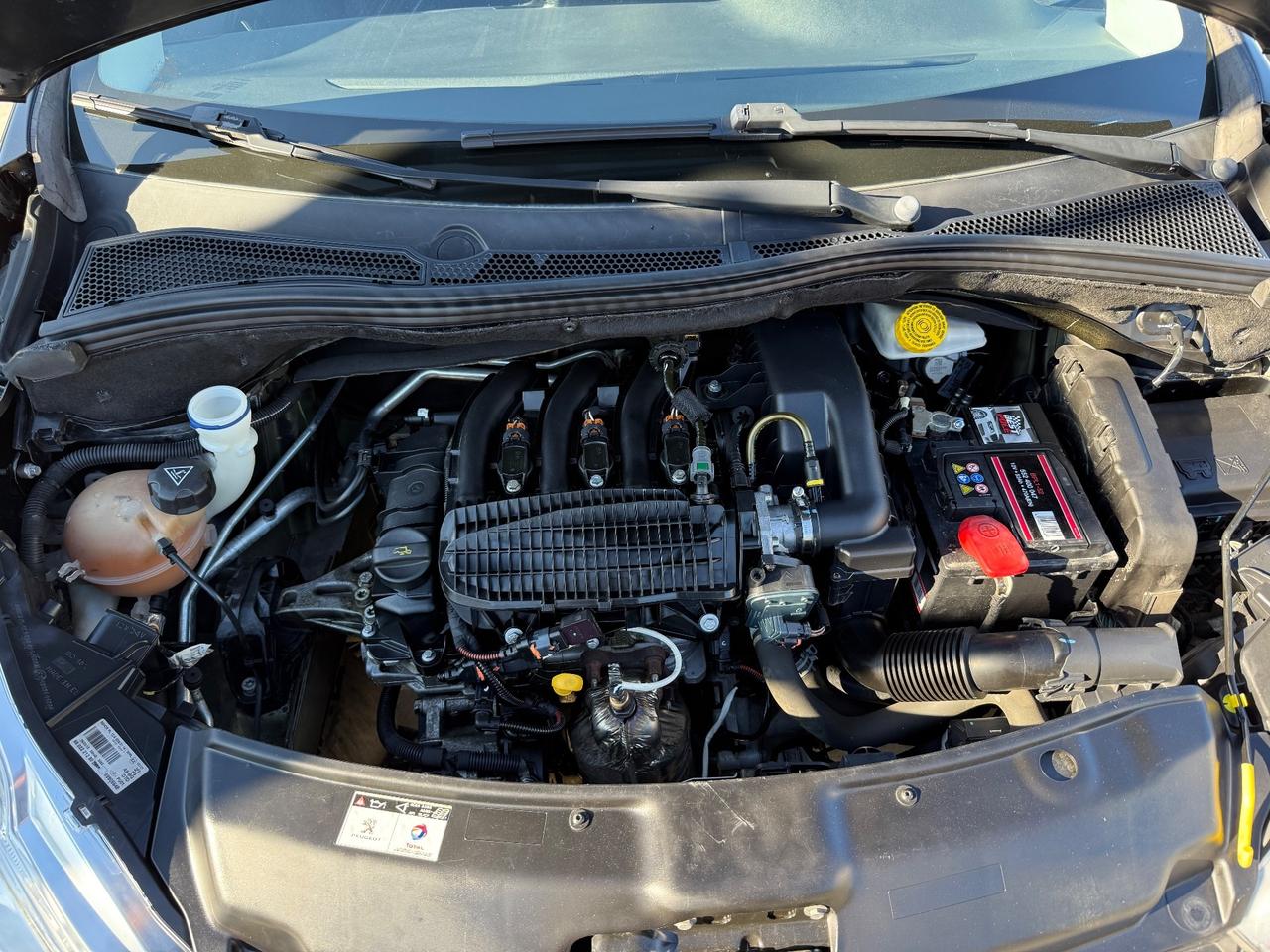 Peugeot 208 1.2 VTi 82 CV 5 porte