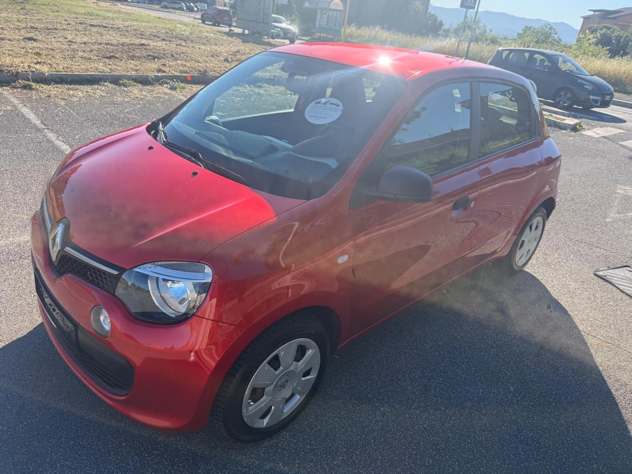 Renault Twingo euro 6 90000km garanzia permute