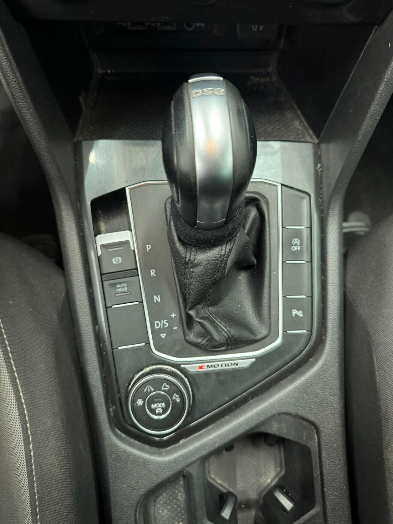 Volkswagen Tiguan 2.0 TDI SCR DSG 4MOTION Advanced BMT