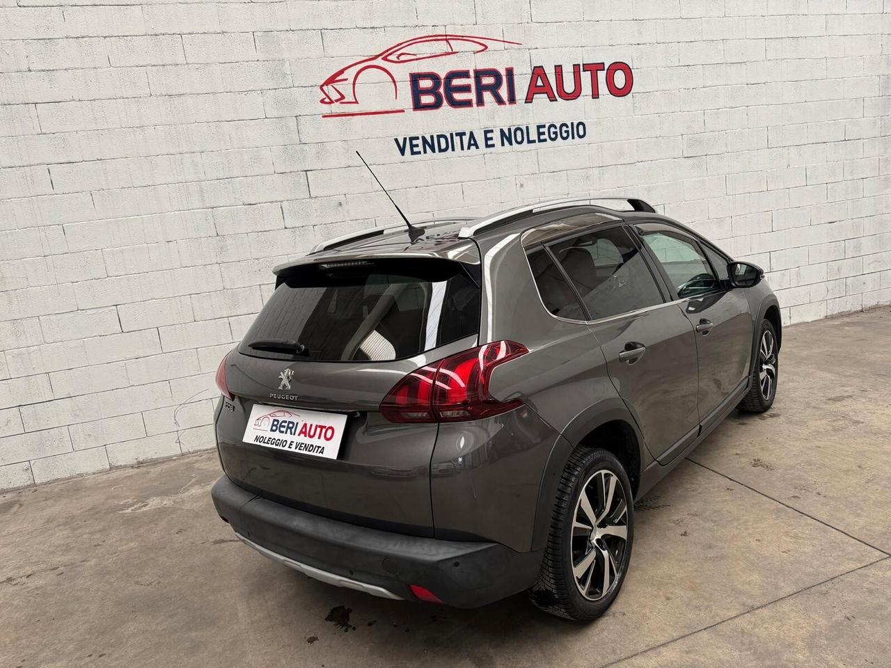 Peugeot 2008 allestimento Black Matt