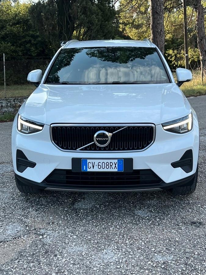 Volvo XC40 B3 automatico Core