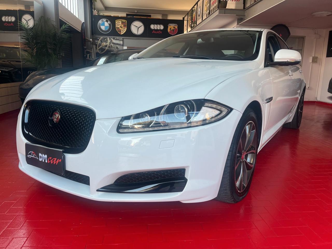 JAGUAR XF 2,2 D PREMIUM LUXURY 190CV PELLE AUT. NAVI