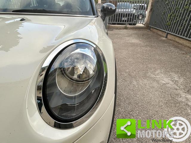 MINI Cooper D .