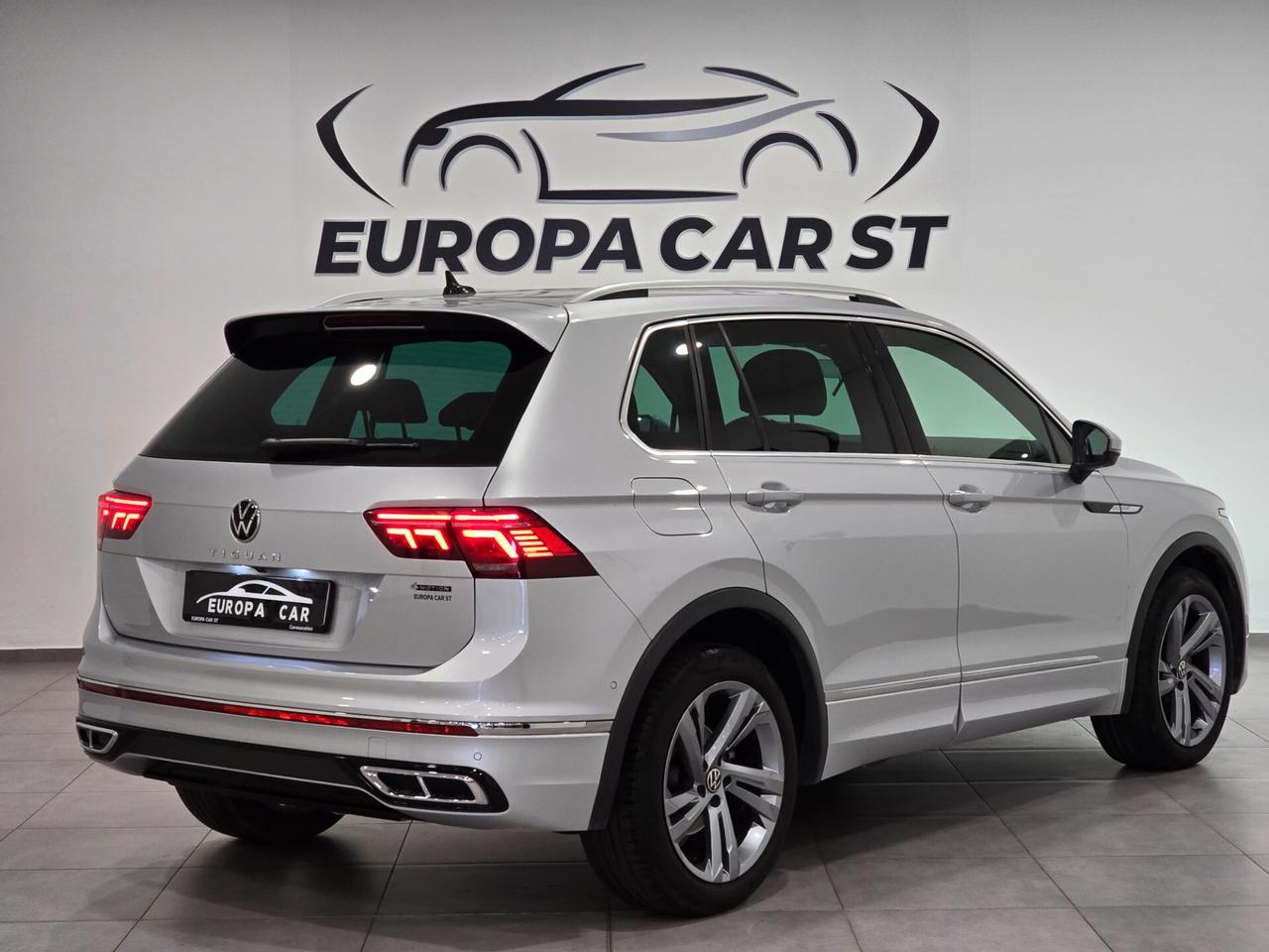 Volkswagen Tiguan 2.0 TDI 150 CV SCR DSG 4MOTION R-Line