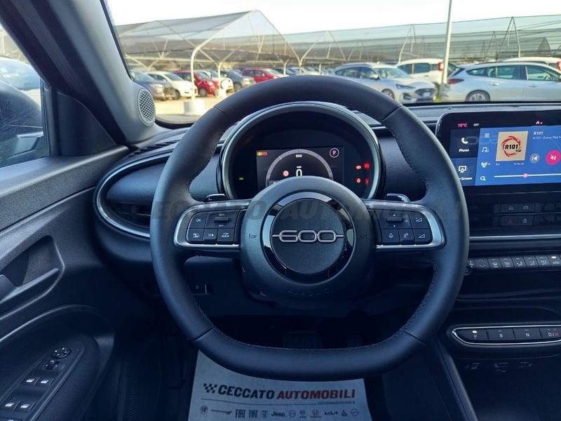 FIAT 600 600 Hybrid My25 600 1.2 Hybrid136cv