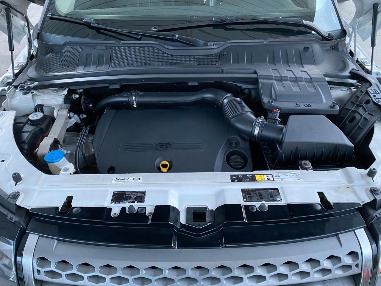 Land Rover Range Evoque 2.2 TD4 5p. Dynamic