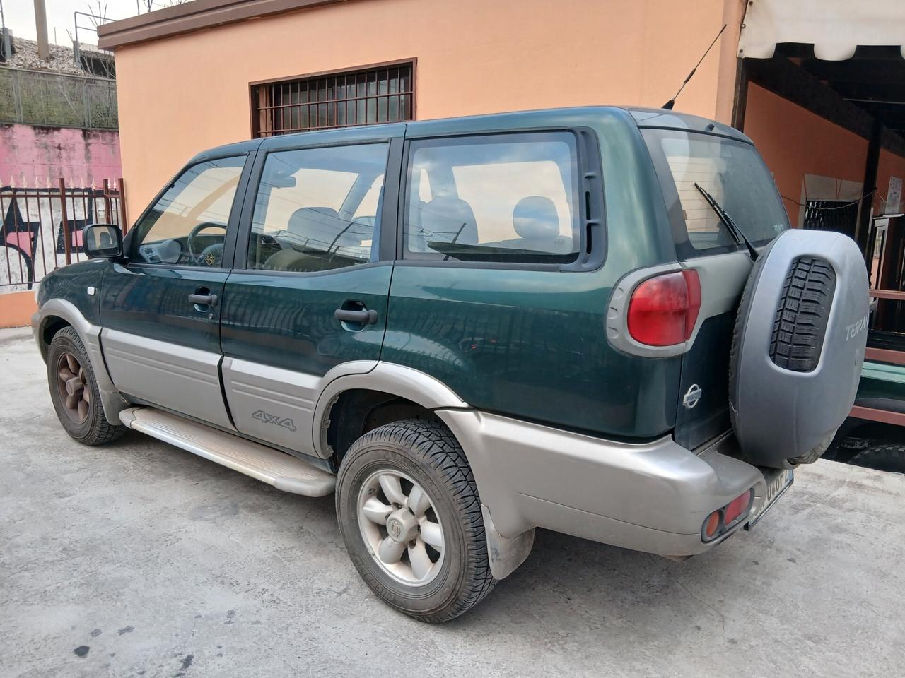 Nissan Terrano II 2.7 Tdi 4x4 full 7posti sw 00