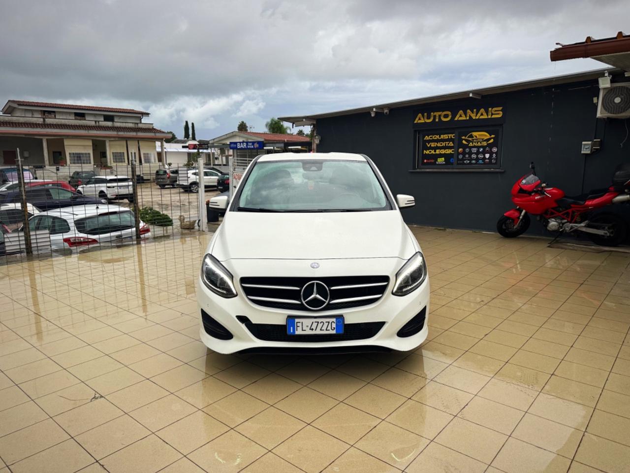 Mercedes-benz B 180 B 180 d Automatic Premium Garanzia 12 Mesi