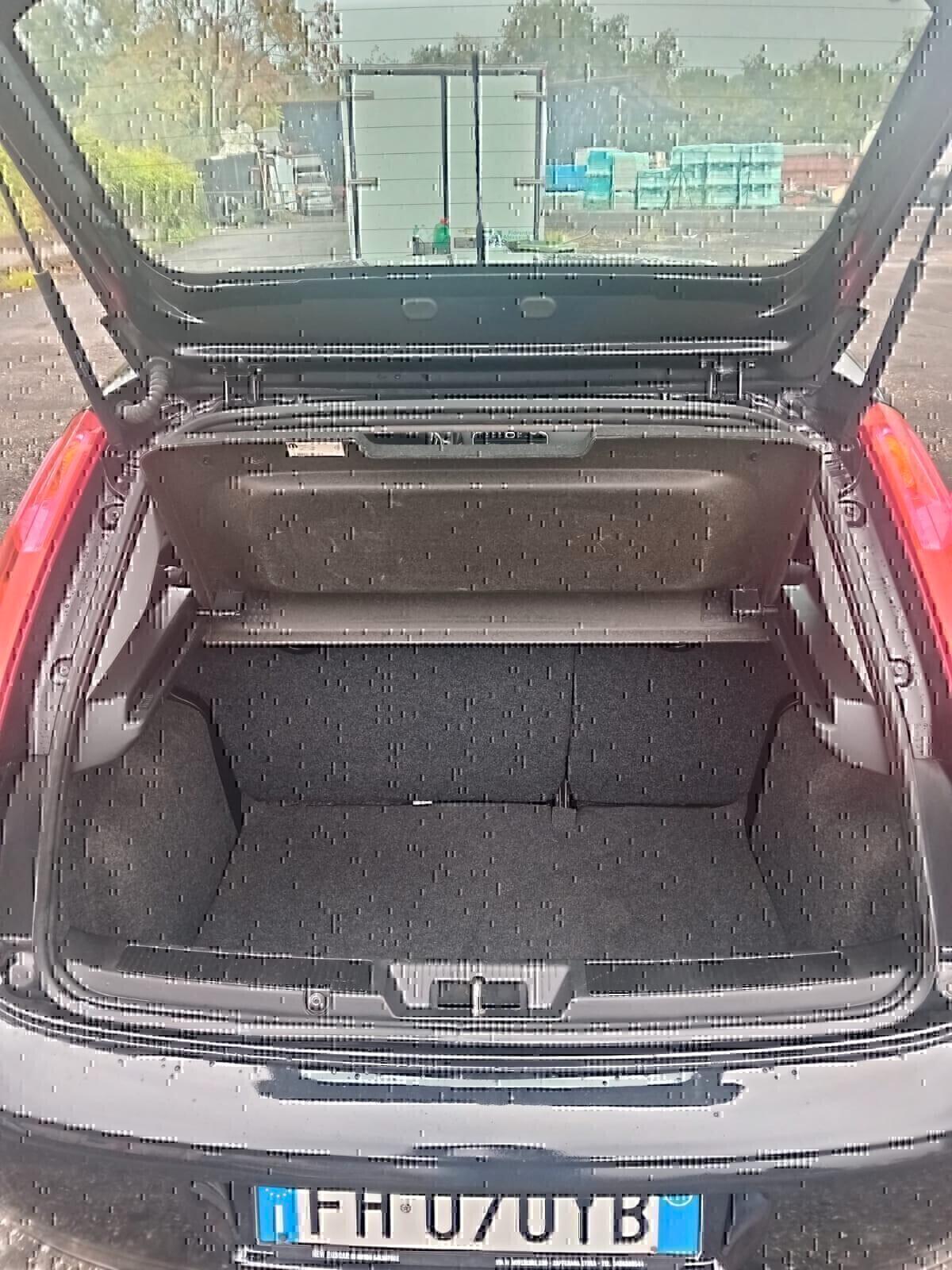 Fiat Punto 1.3 M-Jet Lounge