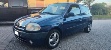 Renault Clio 1.6 16V 110cv 3 porte