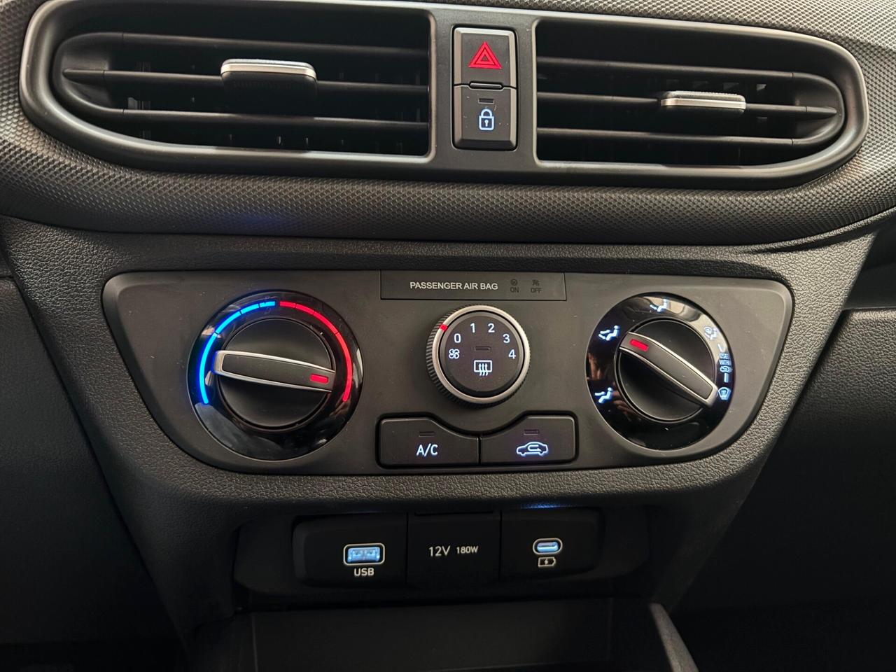 Hyundai i10 1.0 Connectline Vari Colori Km0 Italiane