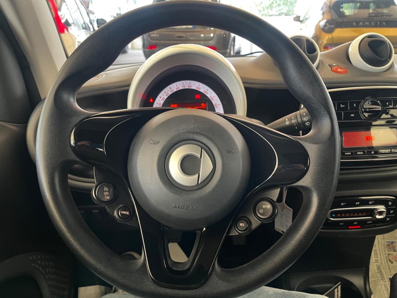 Smart ForTwo 70 1.0 Youngster