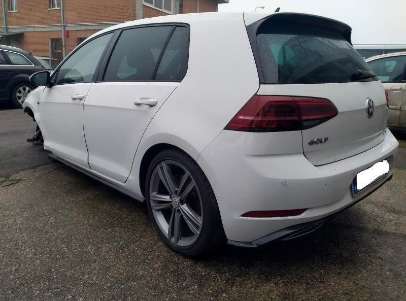 Volkswagen Golf VII 1.6 TDI 115 CV 5p. R-LINE BlueMot. Tech.