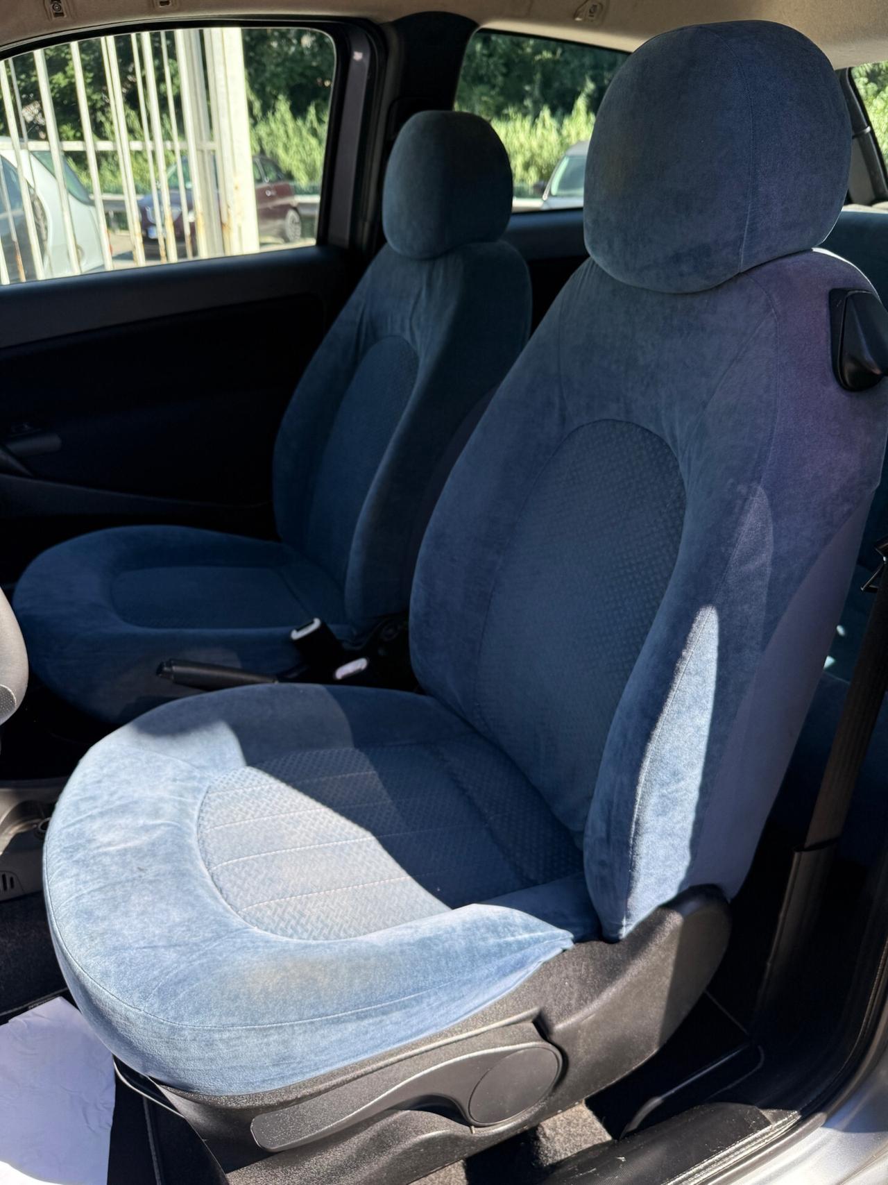 Lancia Ypsilon 1.2 Oro