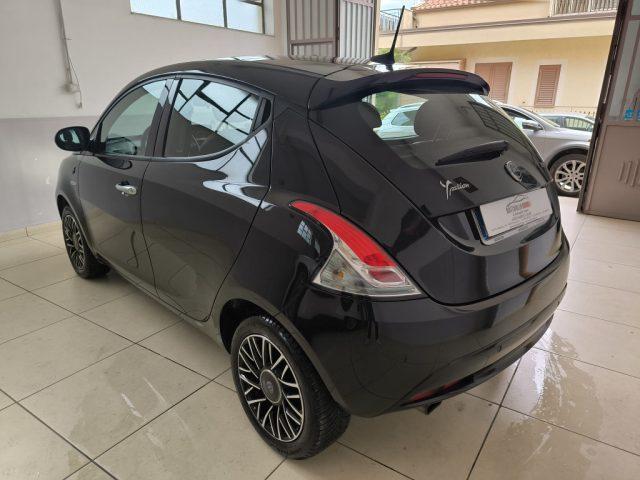 LANCIA Ypsilon 1.0 FireFly 5 porte S&S Hybrid Alberta Ferretti