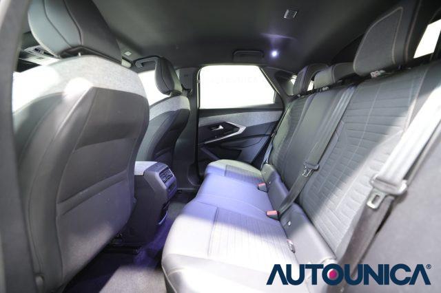 PEUGEOT 3008 HYBRID 136 E-DCS6 ALLURE FULL LED