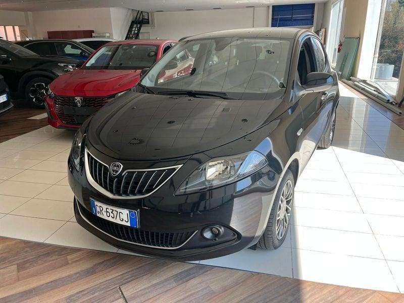 Lancia Ypsilon Ypsilon 1.0 FireFly 5 porte S&S Hybrid Gold Plus