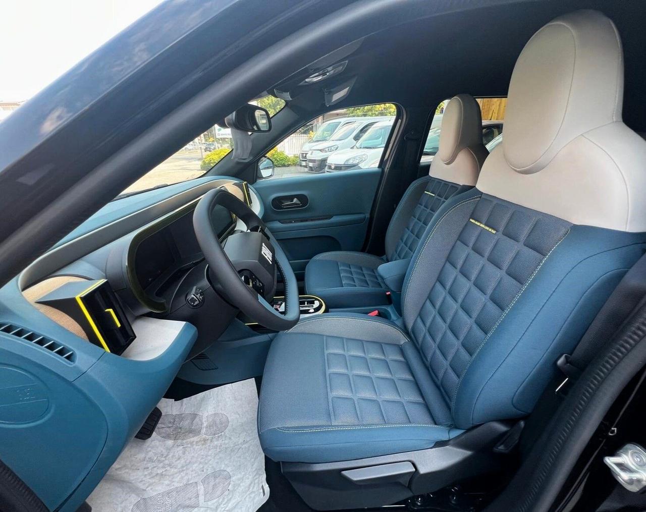 Fiat Grande Panda 1.2 Hybrid 110 CV S&S La Prima