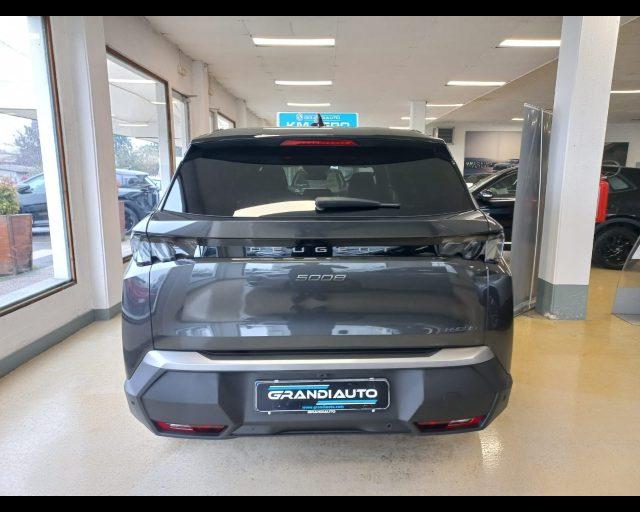 PEUGEOT 5008 1.2 hybrid GT 136cv e-dcs6