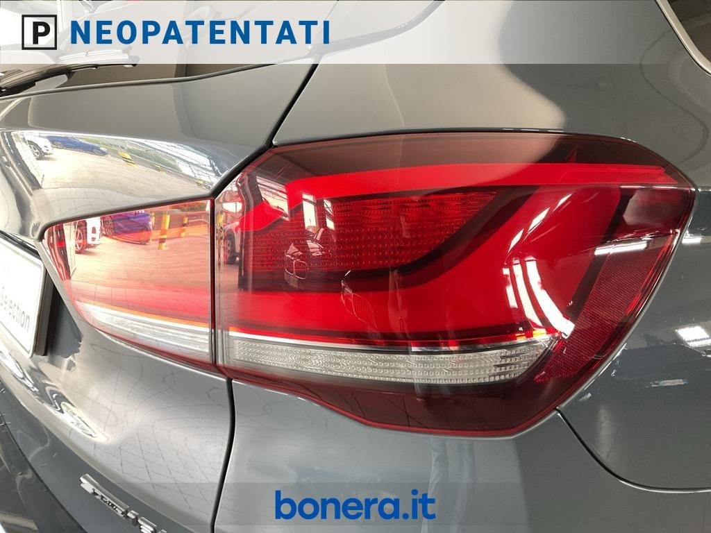 BMW X1 18 i xLine sDrive