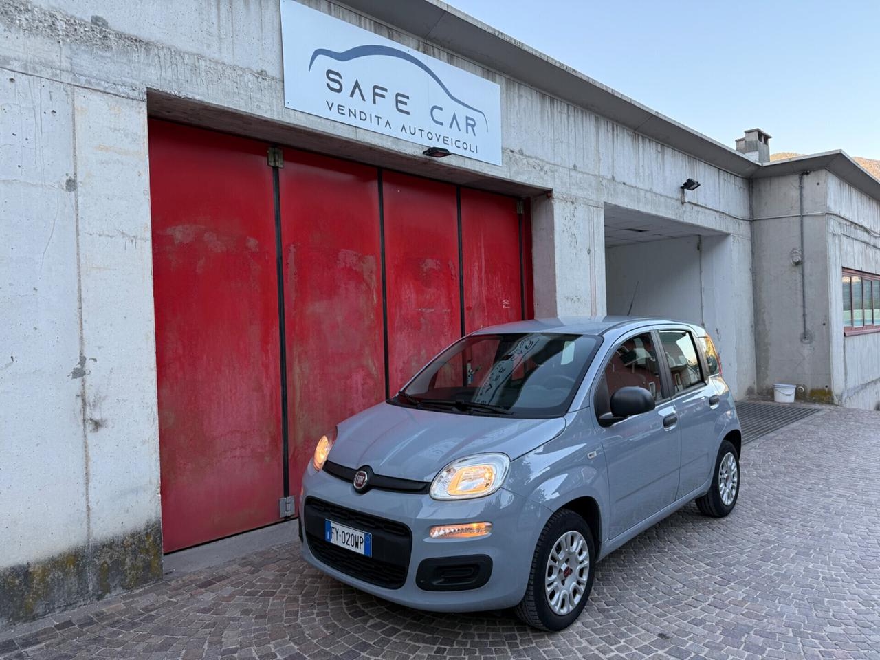 FIAT PANDA 1.2 69 CV NEOPATENTATI