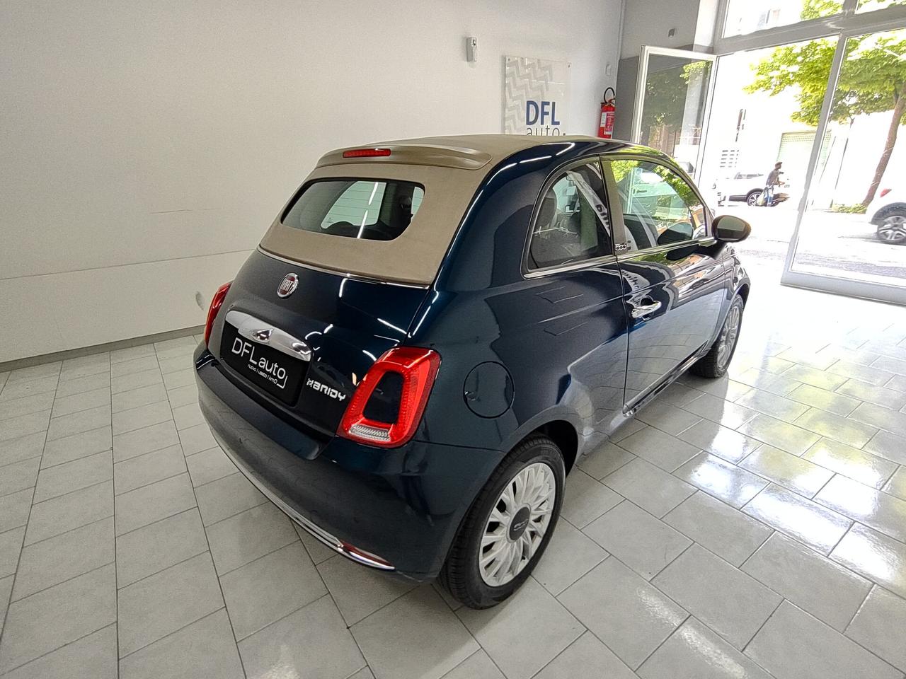 Fiat 500 C 1.0 Hybrid Dolcevita