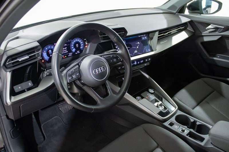 Audi A3 A3 SPB 30 TFSI S-TRONIC Business Advanced