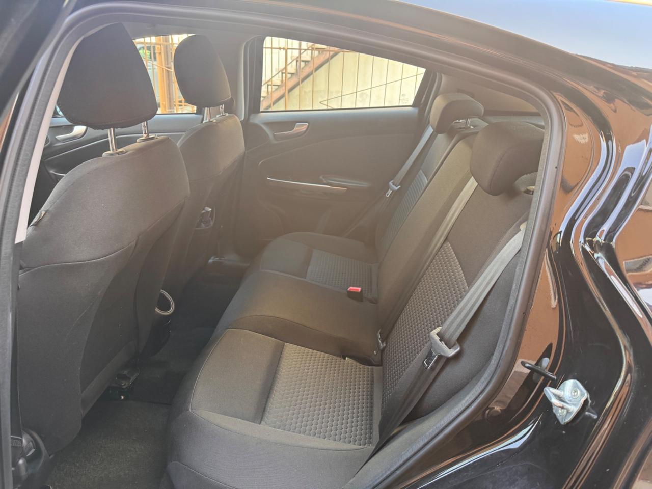 Alfa Romeo Giulietta 1.6 JTDm-2 105 CV Ok Neopatentati