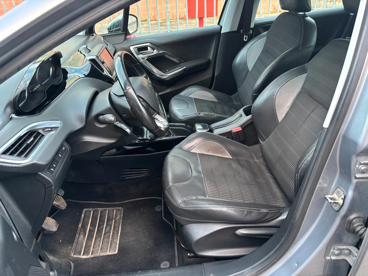 Peugeot 2008 PureTech 82 Access