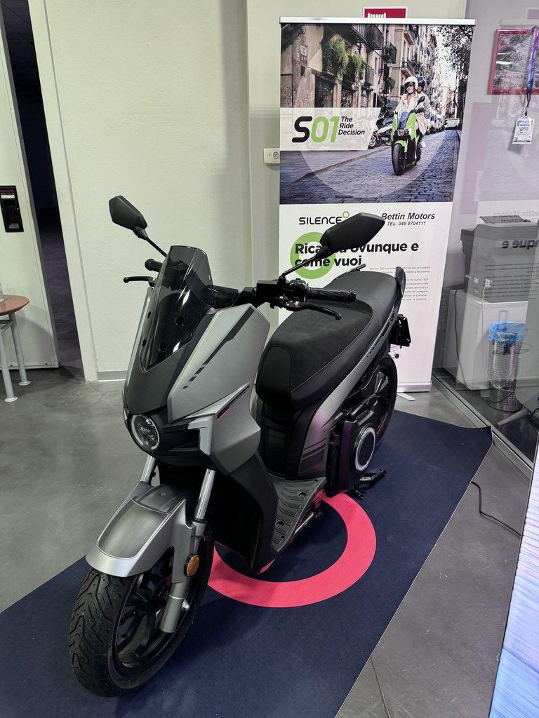 SILENCE S01 Plus e-scooter 5.6kWh L3e