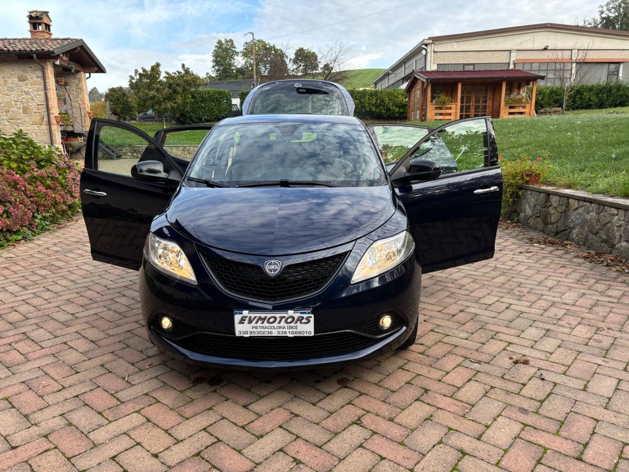 Lancia Ypsilon 1.2 69 CV 5 porte GPL Ecochic Gold