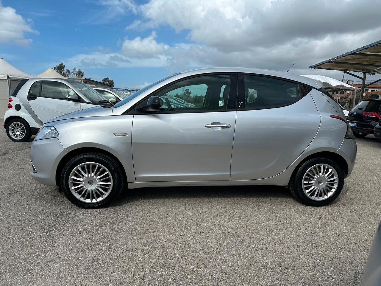Lancia Ypsilon 1.3 MJT