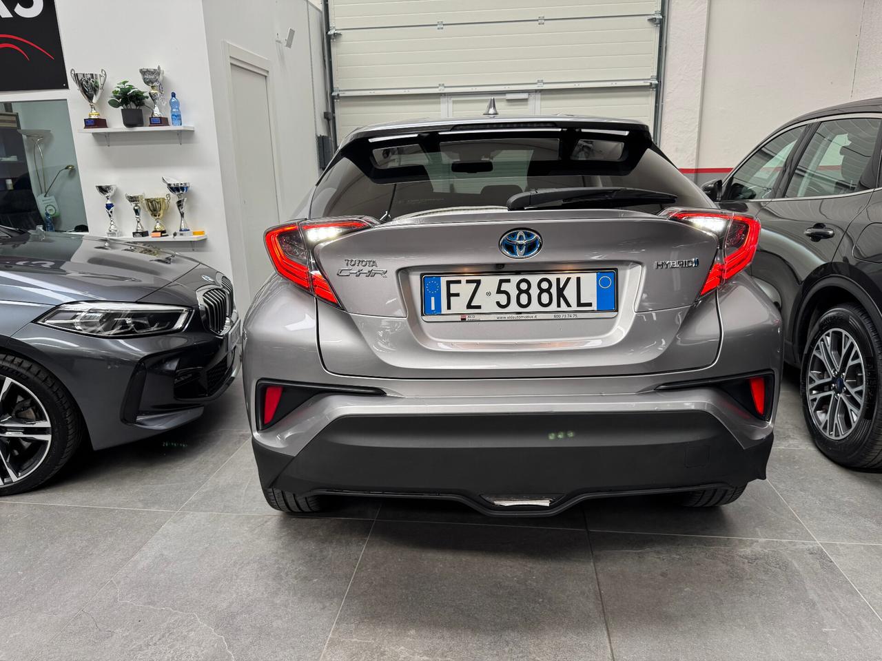 Toyota C-HR 1.8 Hybrid E-CVT Trend