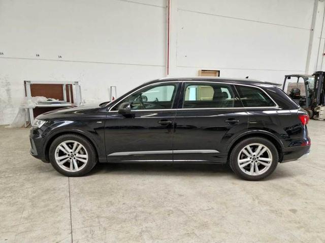 AUDI Q7 50 TDI quattro tiptronic Sport