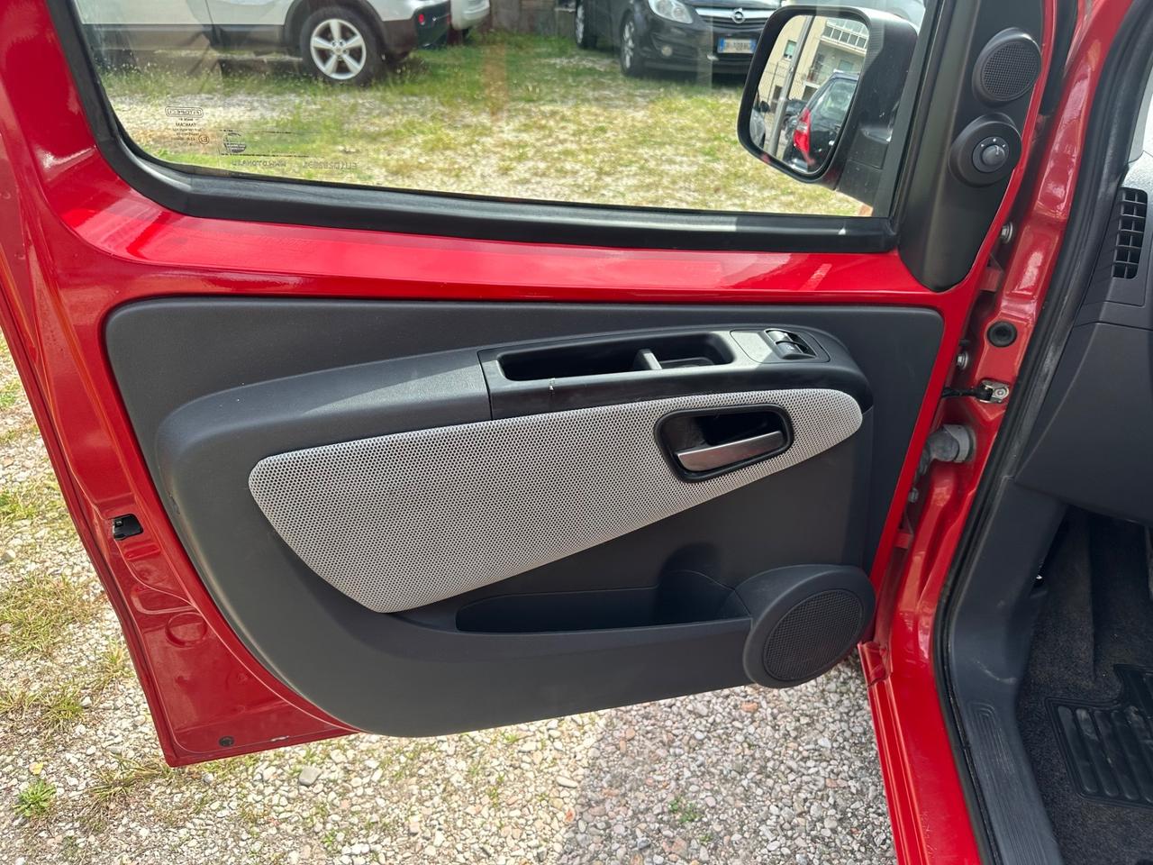 Fiat Qubo 1.4 8V 77 CV Dynamic Natural Power