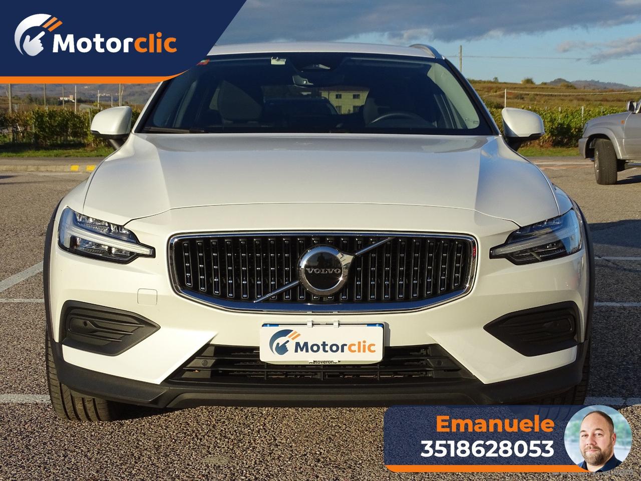 VOLVO V60 Cross Country B4