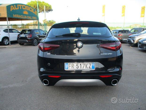 Alfa Romeo Stelvio 2.2 M-JET 210CV Q4