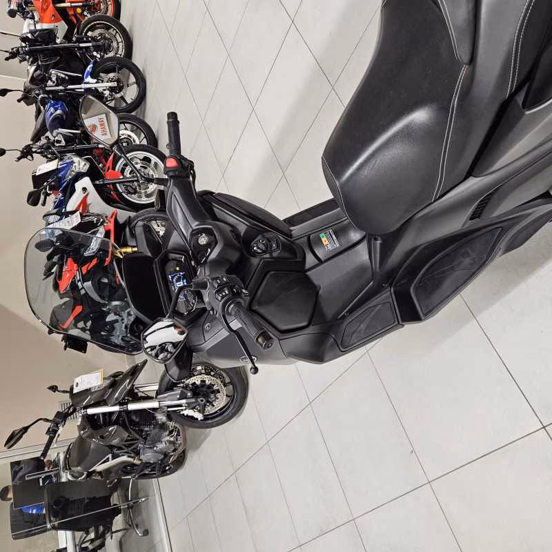 Yamaha X-Max 300 - 2023